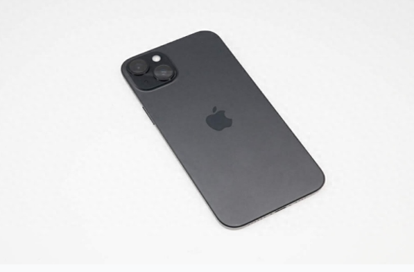 石狮苹果手机维修分享iPhone 15 Plus换电池 